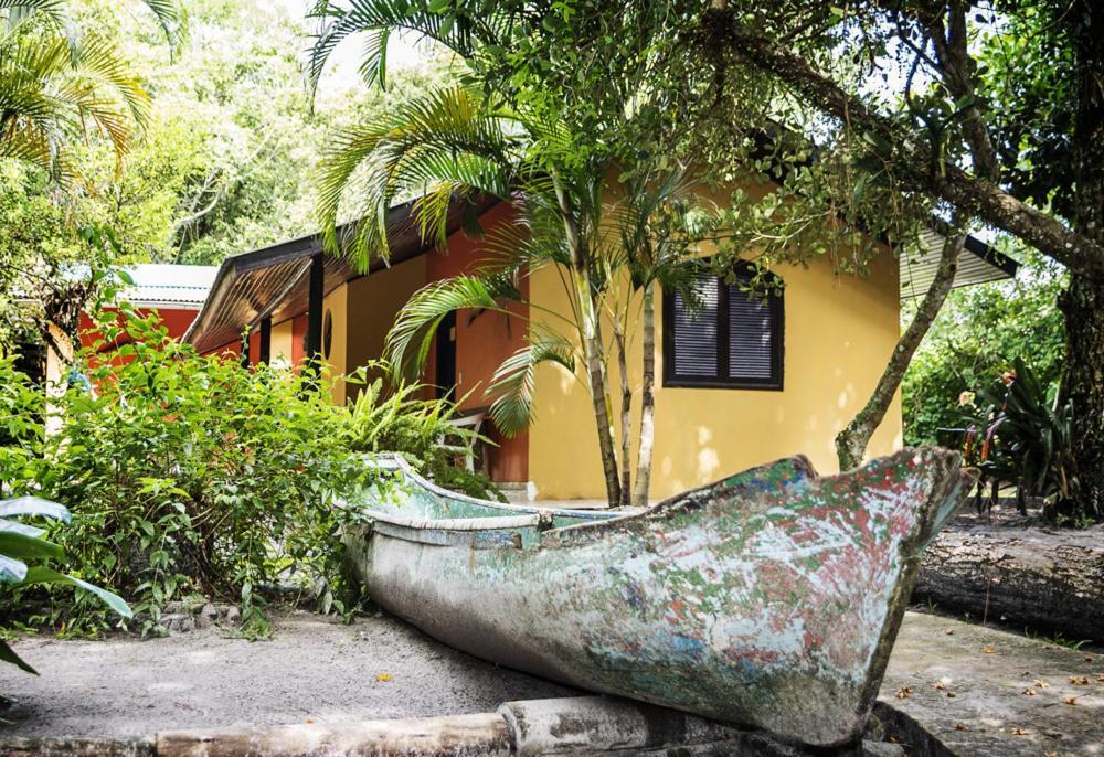 Pousada E Restaurante Fim Da Trilha Ilha do Mel Bagian luar foto